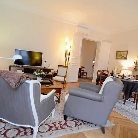 Apartamento Champs Elysees Paris