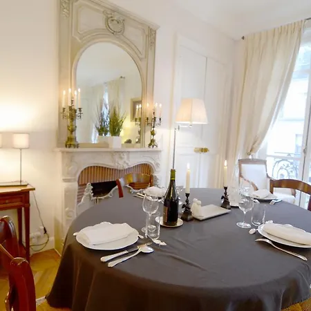 Champs Elysees Apartamento Paris
